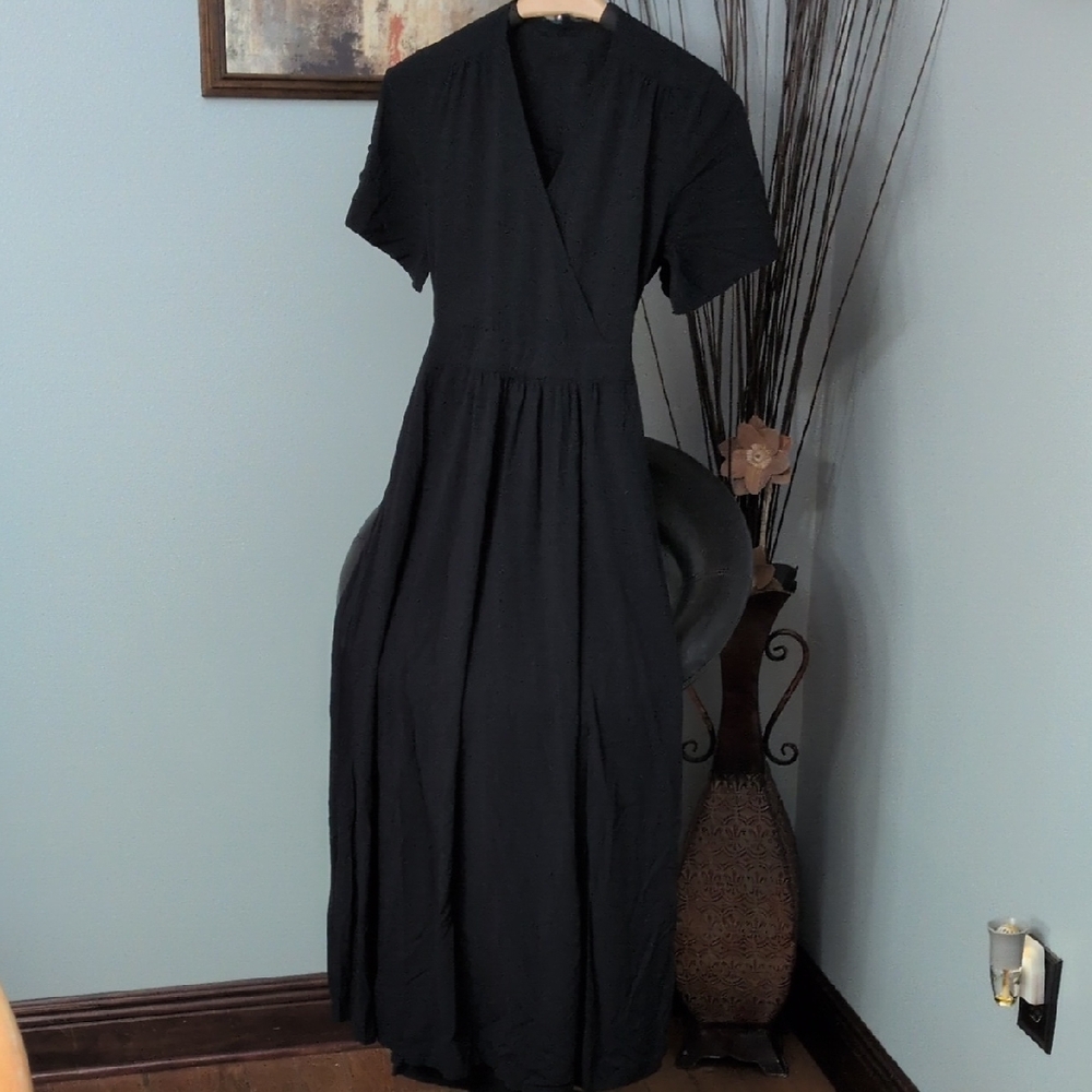 Shore Black Maxi Dress for Women